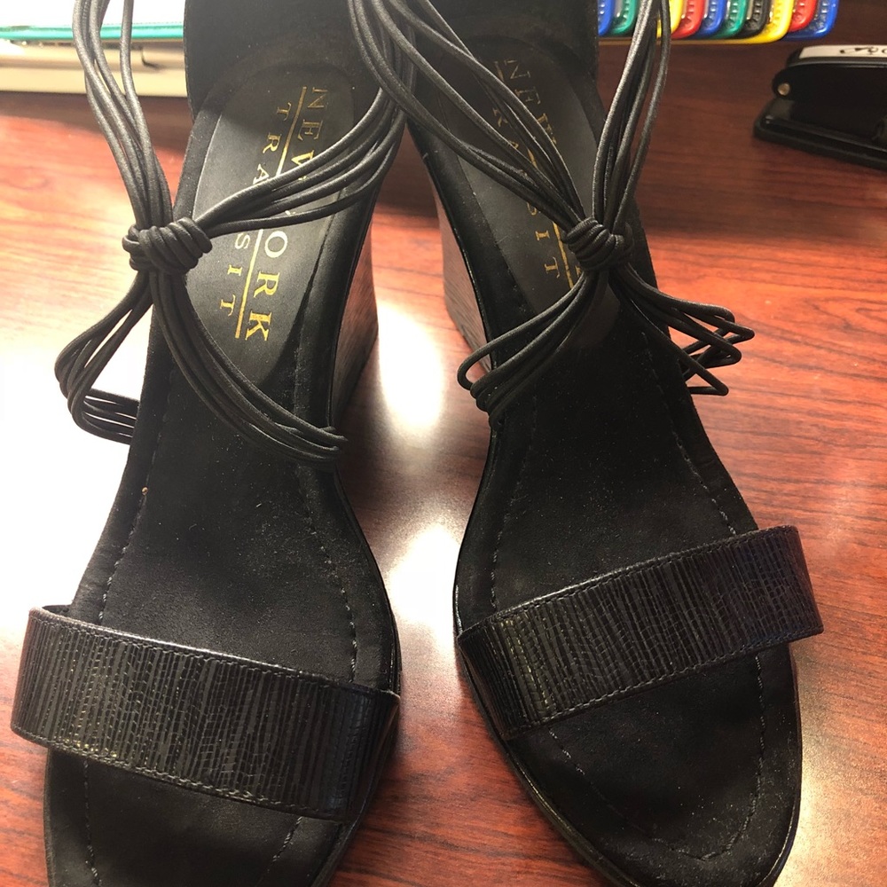 Shoes - Picture 2 of 4